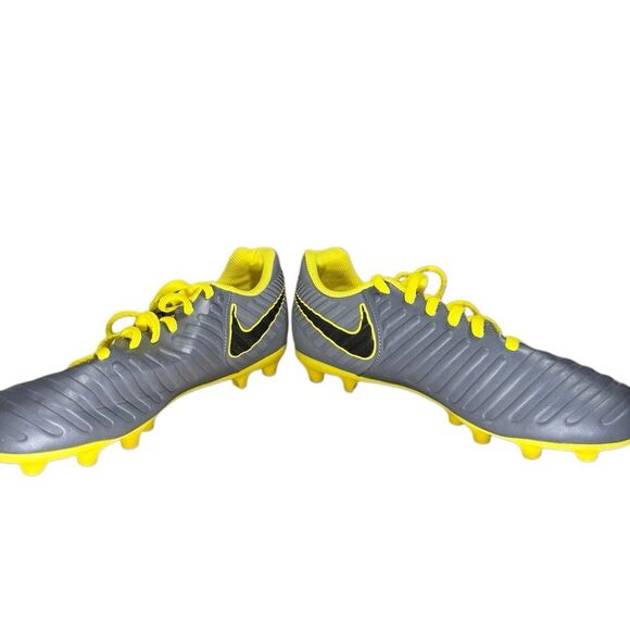 NIKE Tiempo Soccer Cleats SIZE 5.5 YOUTH GRAY/YELLOW AO2300-070 Football - Picture 7 of 8